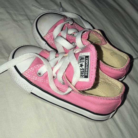 baby converse size 6